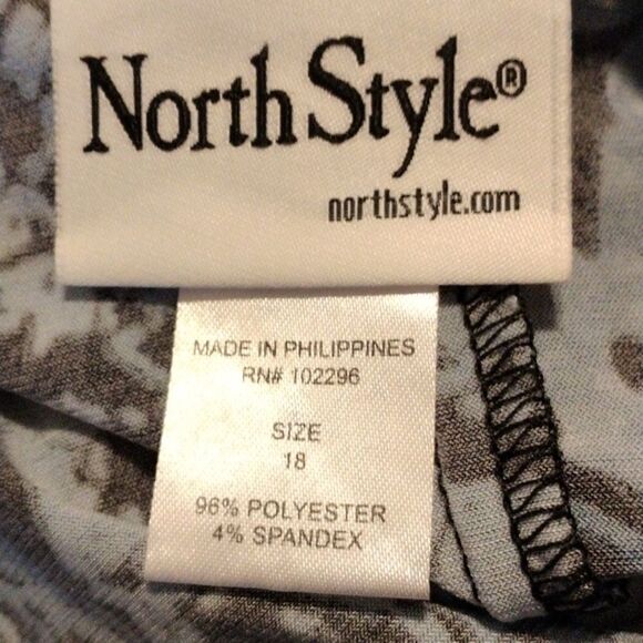 NorthStyle Soft Knit Dress - Picture 7 of 10